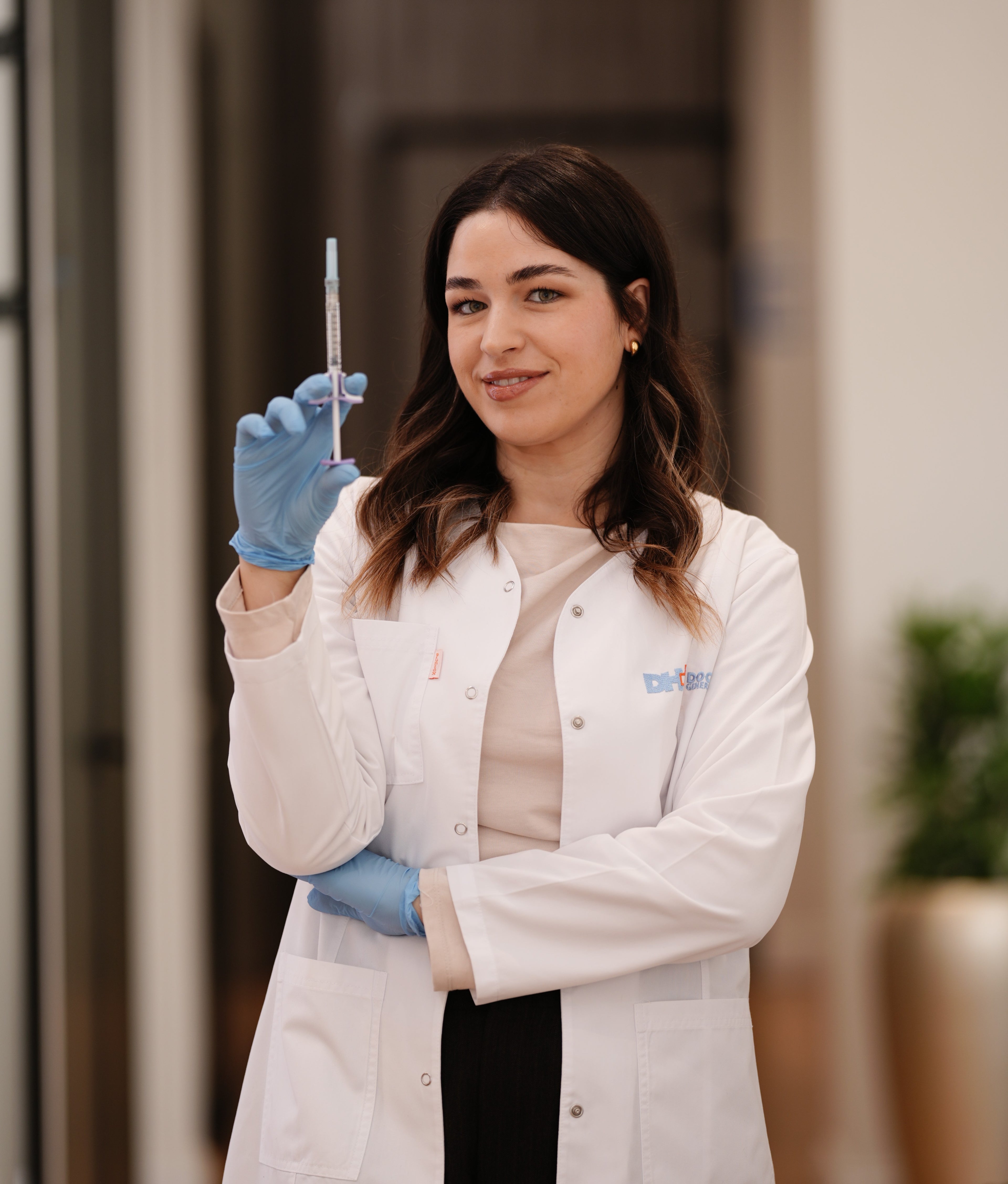 Dr. Armadela Tena - Stomatologe